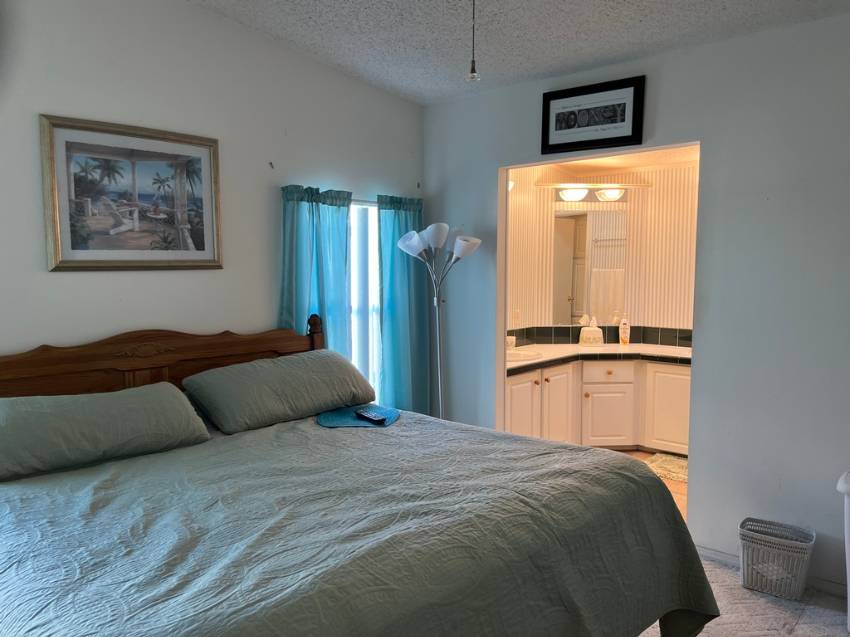 1329 Las Brisas Lane a Winter Haven, FL Mobile or Manufactured Home for Sale